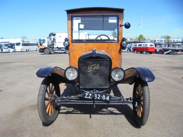 Ford Model T DEPOT HACK - Voiture: photos 2 Ford Model T DEPOT HACK - Voiture: photos 2