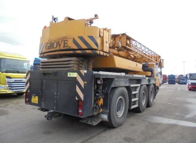 Grove GMK 3050 6X6X6 - Grue tout-terrain: photos 4 Grove GMK 3050 6X6X6 - Grue tout-terrain: photos 4
