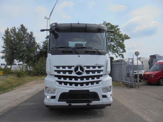 Mercedes-Benz Arocs 2545 + RETARDER 6X2 NEW /DEMO - Camion grue: photos 4 Mercedes-Benz Arocs 2545 + RETARDER 6X2 NEW /DEMO - Camion grue: photos 4