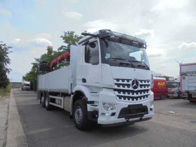 Mercedes-Benz Arocs 2545 + RETARDER 6X2 NEW /DEMO - Camion grue: photos 5 Mercedes-Benz Arocs 2545 + RETARDER 6X2 NEW /DEMO - Camion grue: photos 5