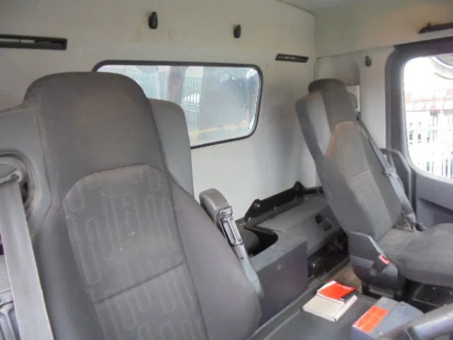 Camion benne Mercedes-Benz Arocs 3243 K 8X4: photos 10
