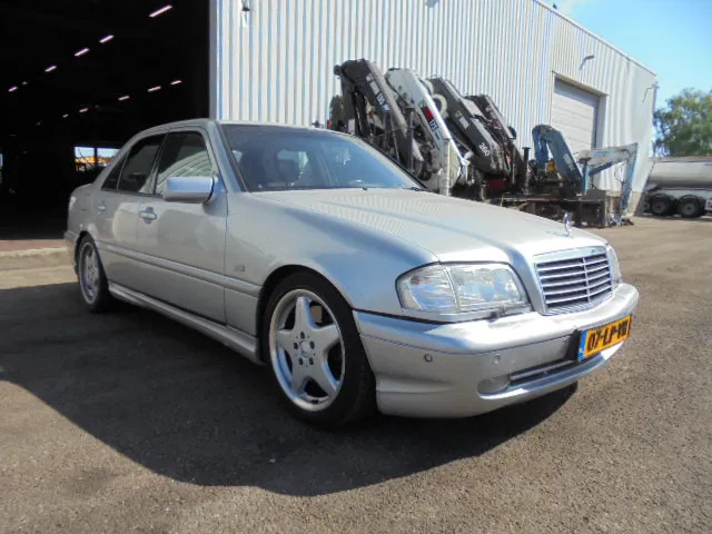 Mercedes-Benz C-Klasse 43 AMG - Berline: photos 2 Mercedes-Benz C-Klasse 43 AMG - Berline: photos 2