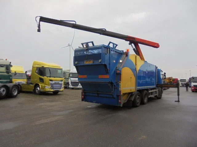 Scania P280 B 6X2 - Benne à ordures ménagères: photos 4 Scania P280 B 6X2 - Benne à ordures ménagères: photos 4