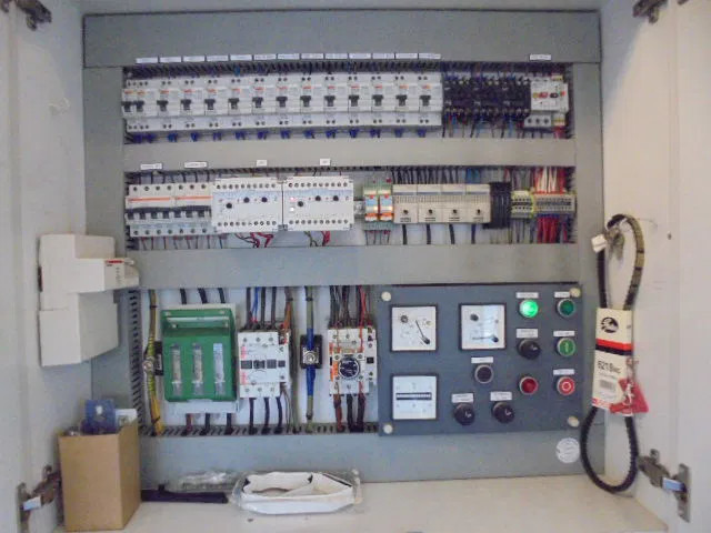 Smit STO 1230 POLITIE MOB KANTOOR - crédit-bail Smit STO 1230 POLITIE MOB KANTOOR: photos 16