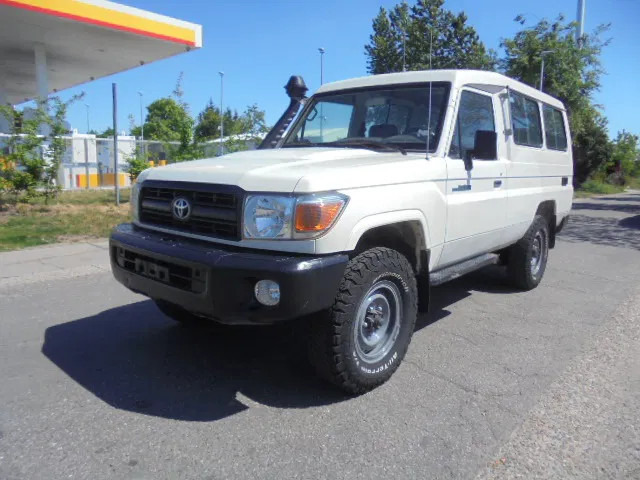 Toyota Land Cruiser HZJ78L 4X4 EXPORT OUTSIDE EU ONLY - Voiture: photos 1 Toyota Land Cruiser HZJ78L 4X4 EXPORT OUTSIDE EU ONLY - Voiture: photos 1