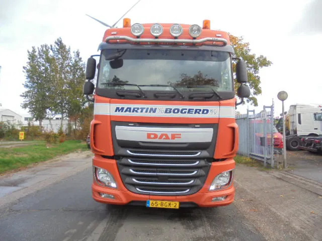 DAF XF 440 6X2 NL TRUCK TUV 06-2026 - Tracteur routier: photos 2 DAF XF 440 6X2 NL TRUCK TUV 06-2026 - Tracteur routier: photos 2