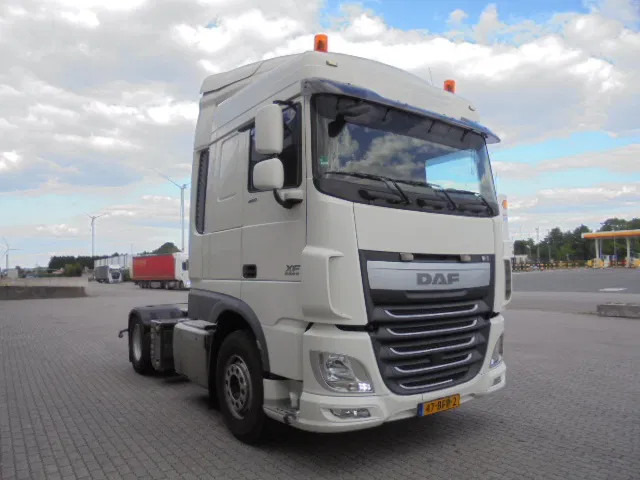 DAF XF 460 FT + COMPRESSOR - Tracteur routier: photos 3 DAF XF 460 FT + COMPRESSOR - Tracteur routier: photos 3