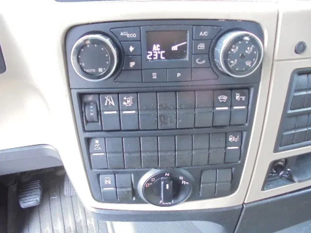 Tracteur routier MAN TGA 18.480 XXL LLS-U SMART TACHO NL TRUCK 16X IN STOCK: photos 17