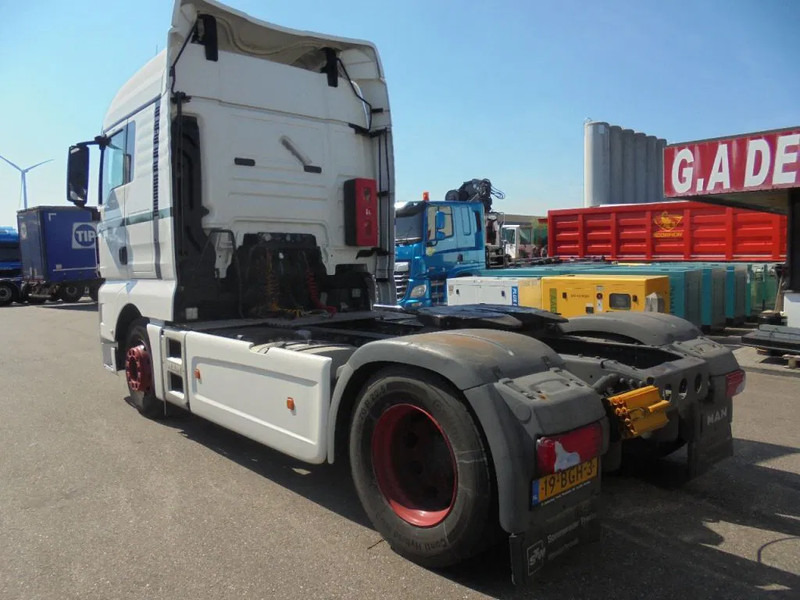 MAN TGX 18.400 - Tracteur routier: photos 4 MAN TGX 18.400 - Tracteur routier: photos 4