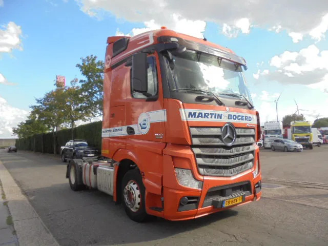 Mercedes-Benz Actros 1842 LS NL TRUCK - Tracteur routier: photos 3 Mercedes-Benz Actros 1842 LS NL TRUCK - Tracteur routier: photos 3