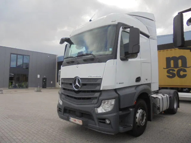 Mercedes-Benz Actros 1943 BELGIUM REGISTRATION TUV 06-2026 - Tracteur routier: photos 1 Mercedes-Benz Actros 1943 BELGIUM REGISTRATION TUV 06-2026 - Tracteur routier: photos 1
