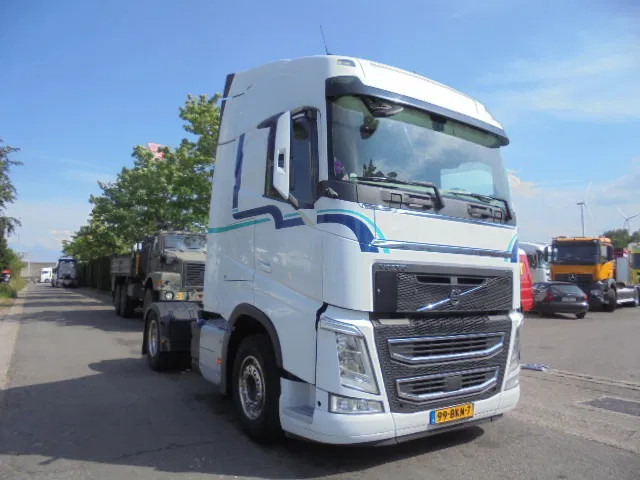 Volvo FH 420 NL TRUCK - Tracteur routier: photos 3 Volvo FH 420 NL TRUCK - Tracteur routier: photos 3