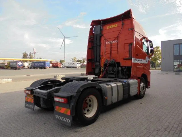 Volvo FH 460 - Tracteur routier: photos 4 Volvo FH 460 - Tracteur routier: photos 4