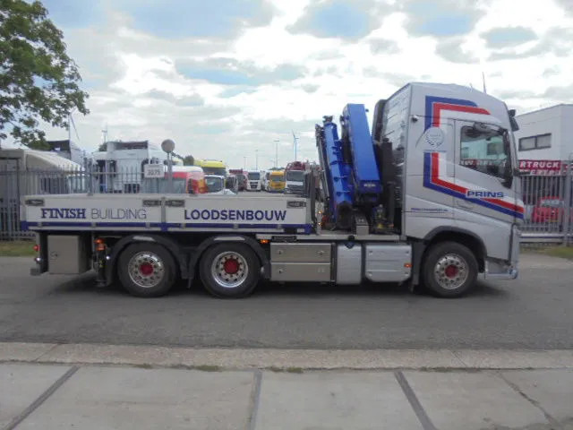 Camion grue Volvo FH 420 6X2 NL TRUCK: photos 8 Camion grue Volvo FH 420 6X2 NL TRUCK: photos 8