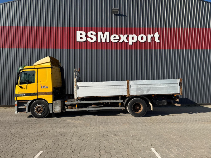 Mercedes-Benz Actros 1831 - Camion plateau: photos 5 Mercedes-Benz Actros 1831 - Camion plateau: photos 5