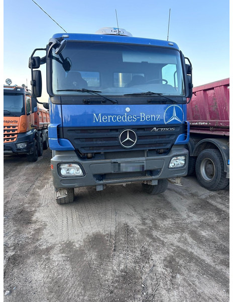 Mercedes-Benz Actros 4146, 8x6 - Camion benne: photos 4 Mercedes-Benz Actros 4146, 8x6 - Camion benne: photos 4