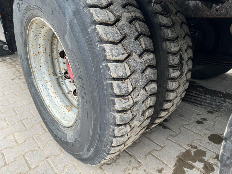 Tracteur routier Volvo N12, N1225: photos 12