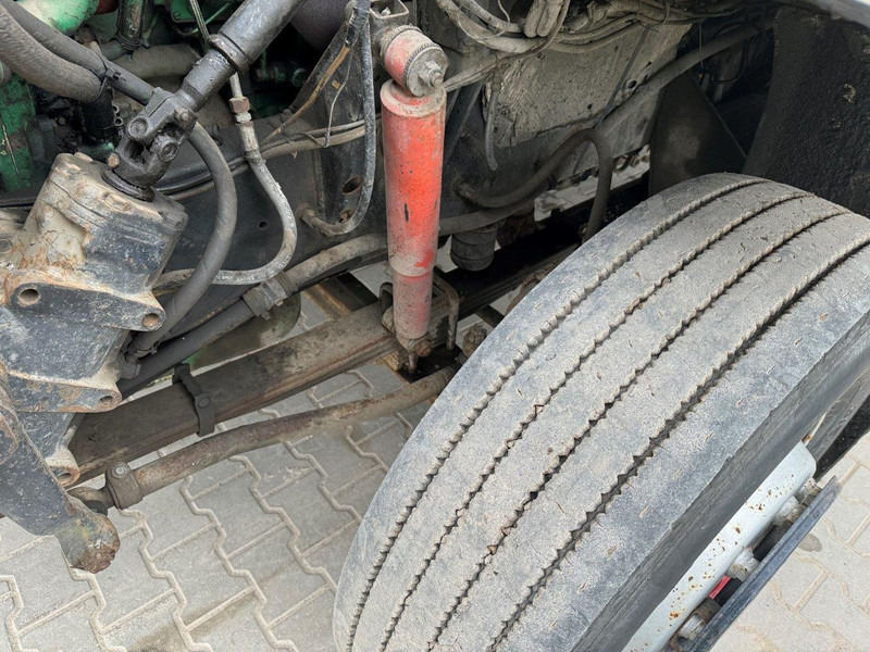 Tracteur routier Volvo N12, N1225: photos 15