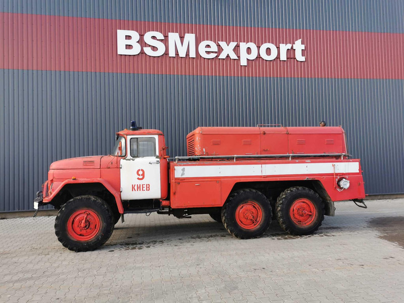 ZIL 131 PNS110 - Camion de pompier: photos 2 ZIL 131 PNS110 - Camion de pompier: photos 2