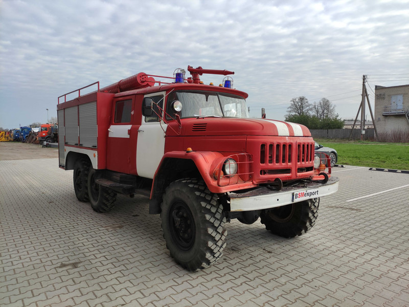 ZIL 131 fire truck - Camion de pompier: photos 3 ZIL 131 fire truck - Camion de pompier: photos 3