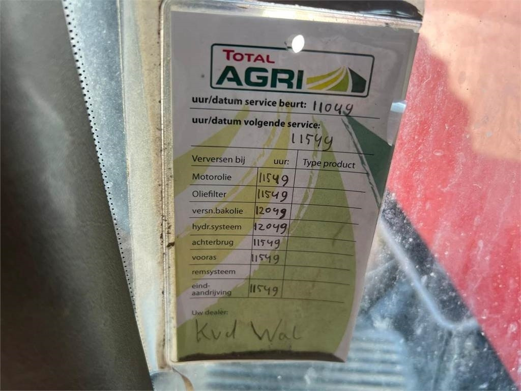 Tracteur agricole Case IH CVX 120: photos 11
