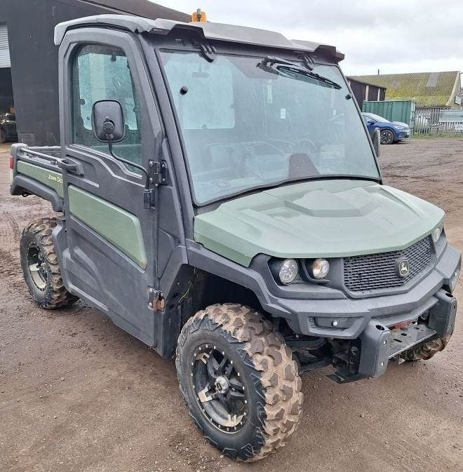John Deere XUV 865M - Quadricycle: photos 2 John Deere XUV 865M - Quadricycle: photos 2
