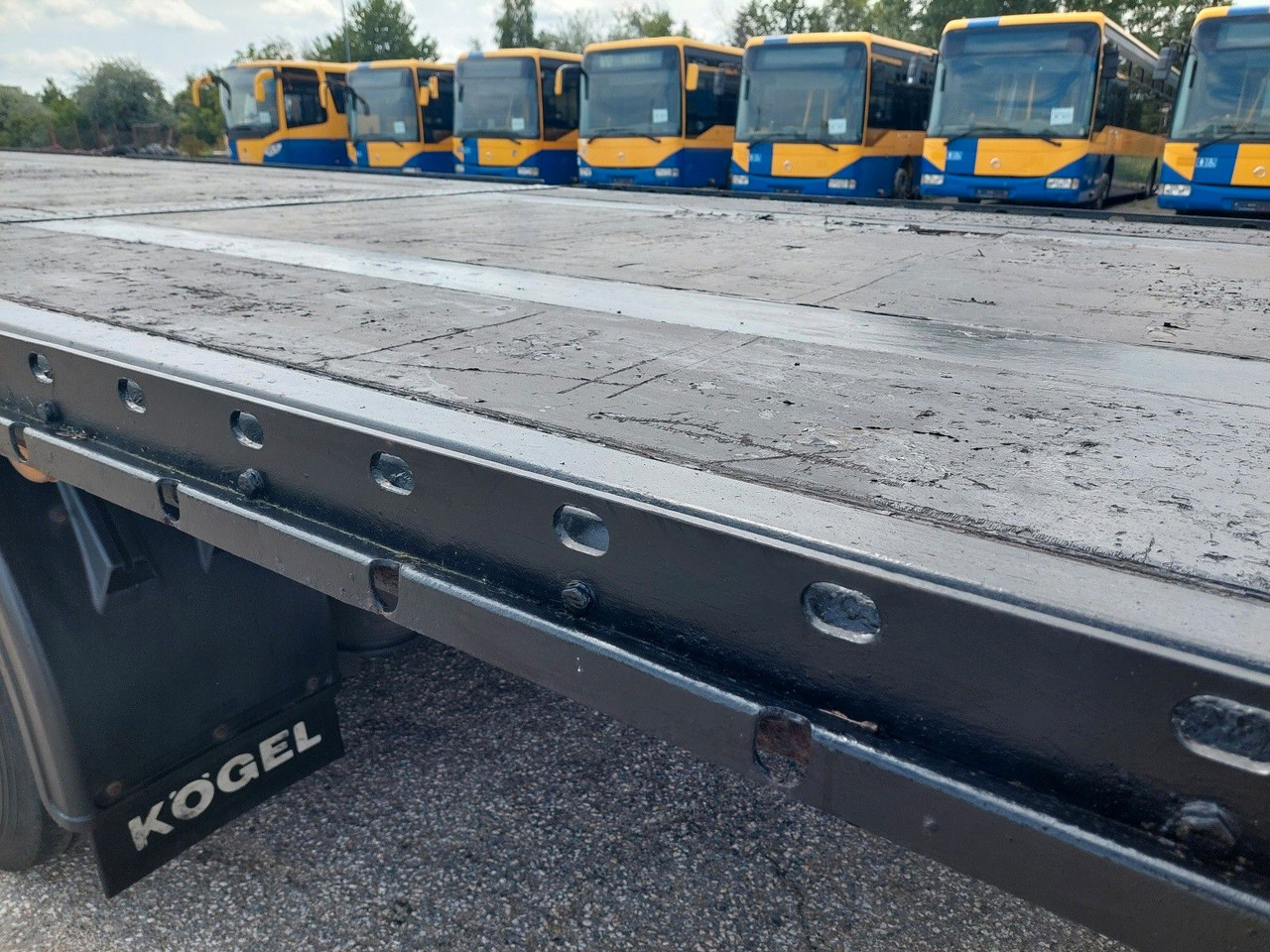 Semi-remorque plateau Kögel S24 Mega: photos 6 Semi-remorque plateau Kögel S24 Mega: photos 6