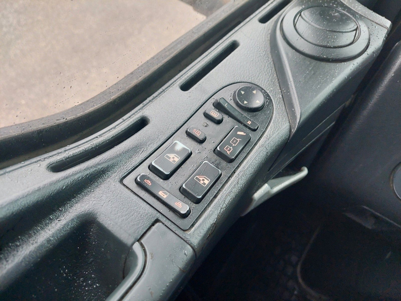 MAN TGA 26.430 BB 6x4 Meiller - crédit-bail MAN TGA 26.430 BB 6x4 Meiller: photos 43 MAN TGA 26.430 BB 6x4 Meiller - crédit-bail MAN TGA 26.430 BB 6x4 Meiller: photos 43