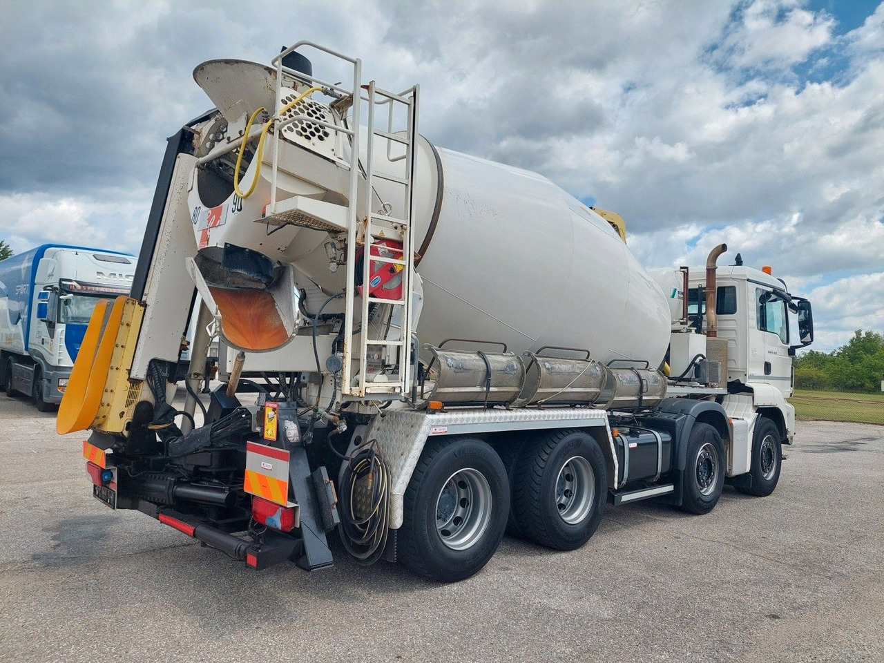 MAN TGS 32.420 BB Stetter AM 8 FHCBL + Theam T3D16 - Camion malaxeur: photos 4 MAN TGS 32.420 BB Stetter AM 8 FHCBL + Theam T3D16 - Camion malaxeur: photos 4