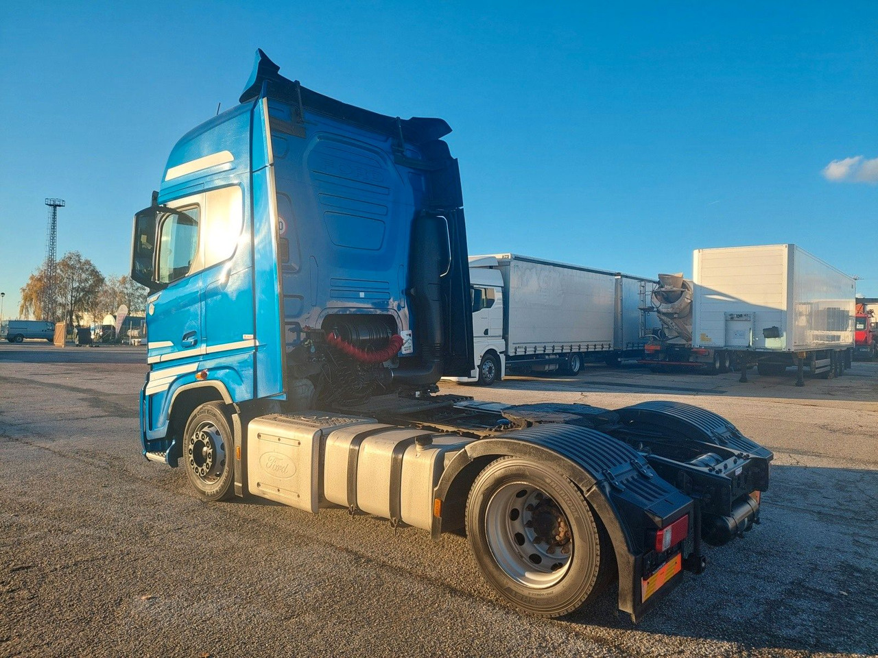 Ford F-Max 1850 LL - Tracteur routier: photos 3 Ford F-Max 1850 LL - Tracteur routier: photos 3