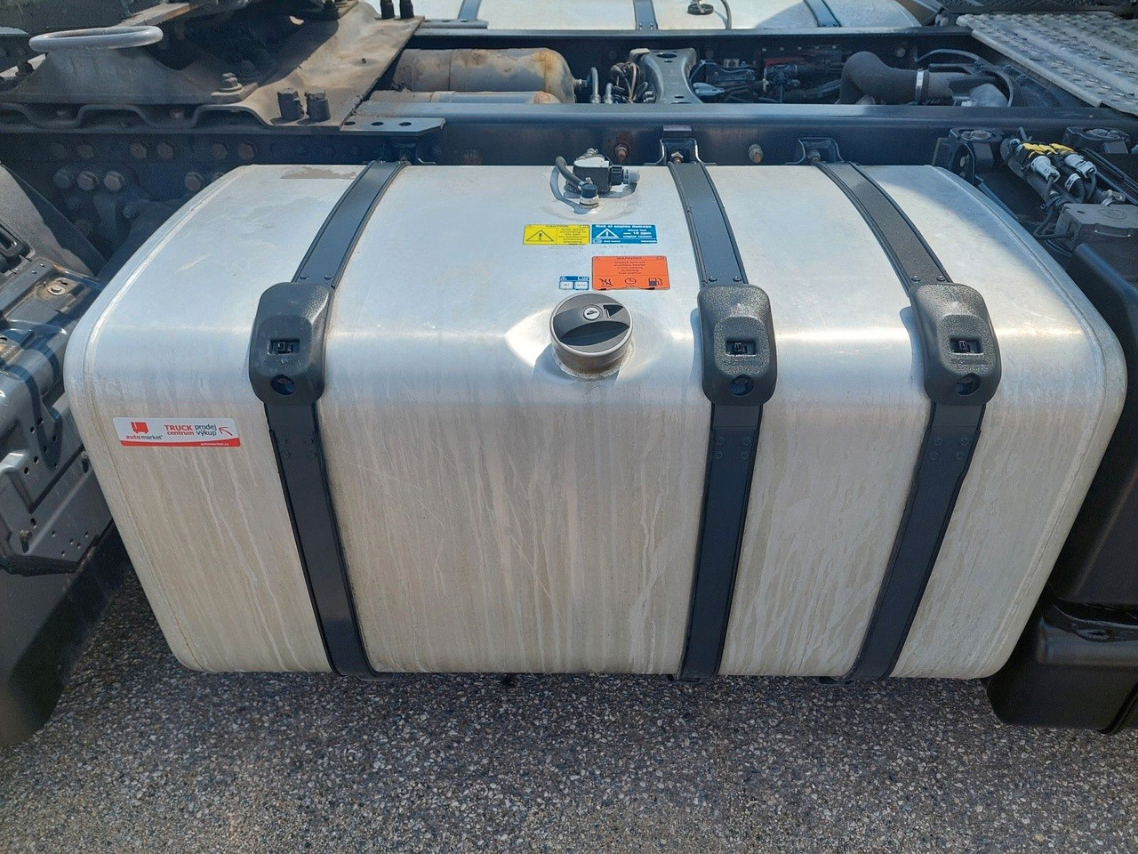 Scania R 500 A4X2LB Luft/Luft ADR Standklima - Tracteur routier: photos 5 Scania R 500 A4X2LB Luft/Luft ADR Standklima - Tracteur routier: photos 5