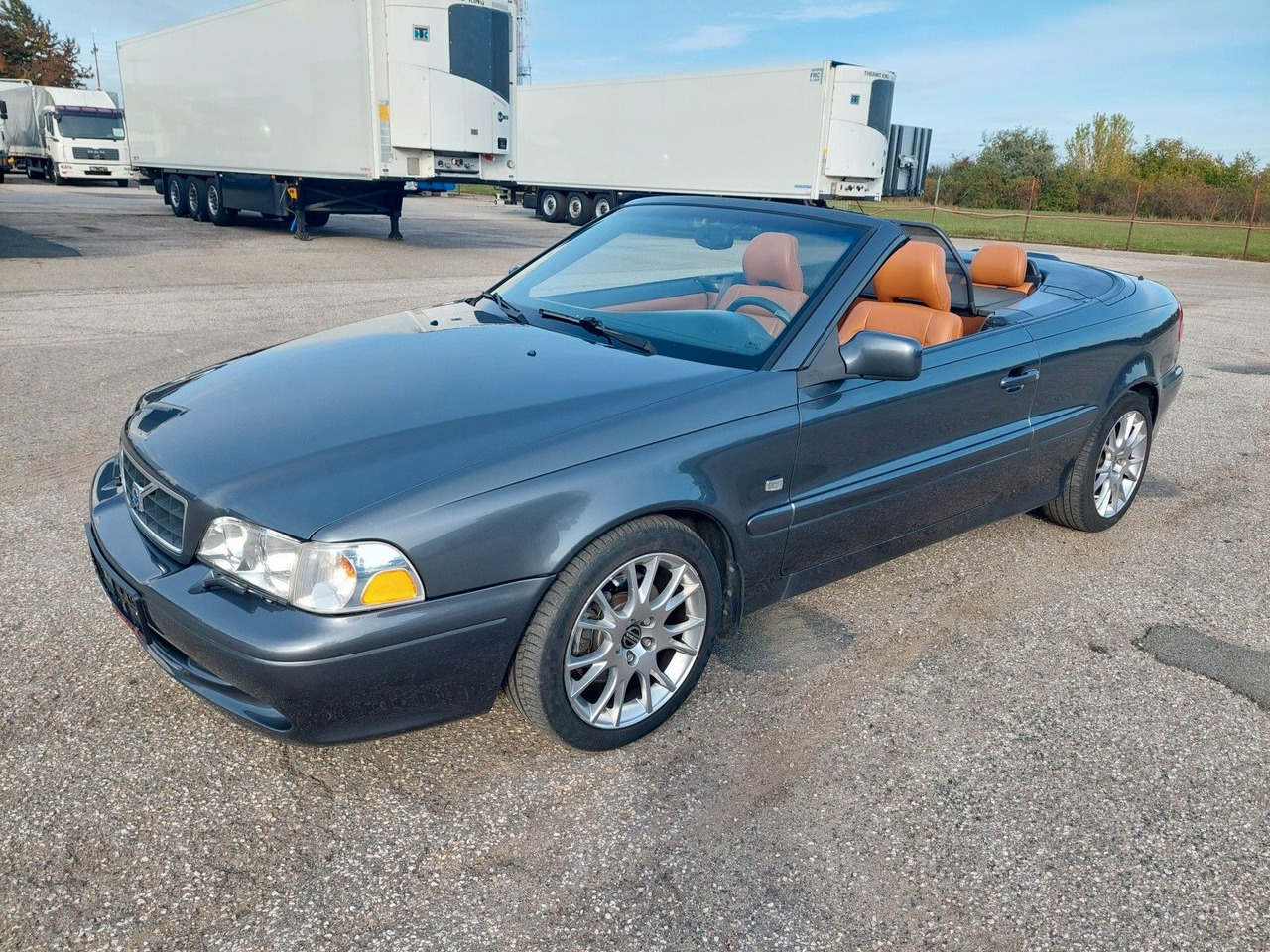 Volvo C70 Cabriolet 2.4 T - Cabriolet: photos 1 Volvo C70 Cabriolet 2.4 T - Cabriolet: photos 1
