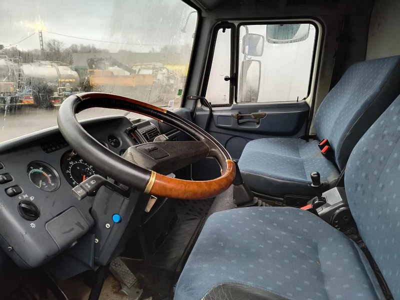 Camion benne DAF FA55.210 - 3 WAY TIPPER - MECHANICAL INJECTION: photos 8