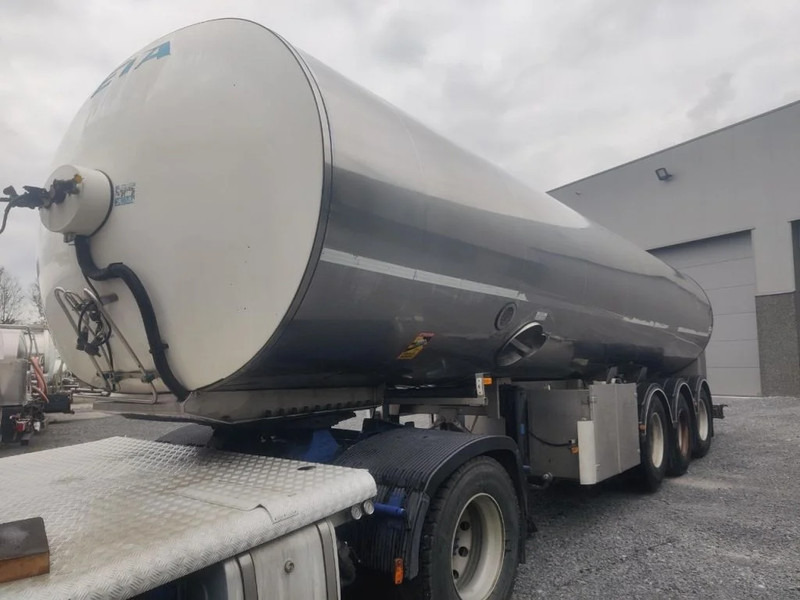 ETA TANK FOR MILK / WATER - 29000 L - STAINLESS STEEL/INOX - Semi-remorque citerne: photos 1 ETA TANK FOR MILK / WATER - 29000 L - STAINLESS STEEL/INOX - Semi-remorque citerne: photos 1