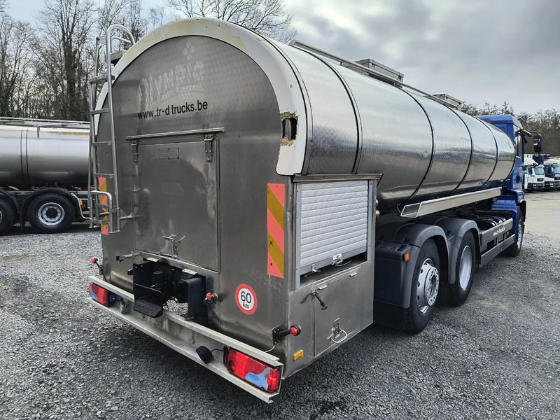 MAN TGA 26.360 INSULATED INOX TANK - 2 COMP - AIRCO - LIFT/STEERING AXLE - Camion citerne: photos 5 MAN TGA 26.360 INSULATED INOX TANK - 2 COMP - AIRCO - LIFT/STEERING AXLE - Camion citerne: photos 5