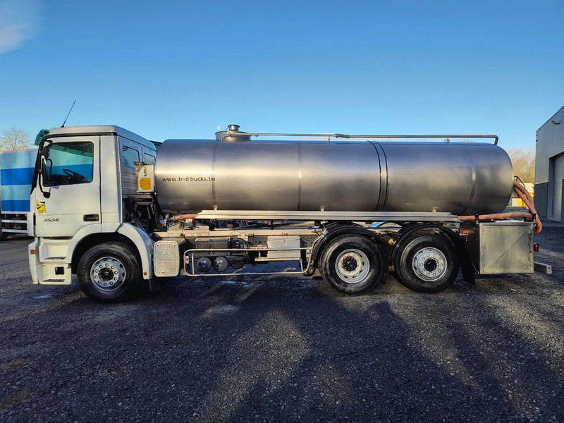 Camion citerne pour transport de lait Mercedes-Benz Actros 2536 15500L INSULATED INOX TANK - 1 COMP: photos 8