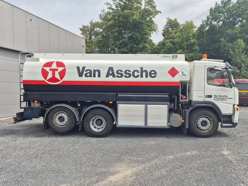 Volvo FM 400 18000L FUEL/CARBURANT - 5 COMP - ADR VALID - MANUAL - Camion citerne: photos 4 Volvo FM 400 18000L FUEL/CARBURANT - 5 COMP - ADR VALID - MANUAL - Camion citerne: photos 4