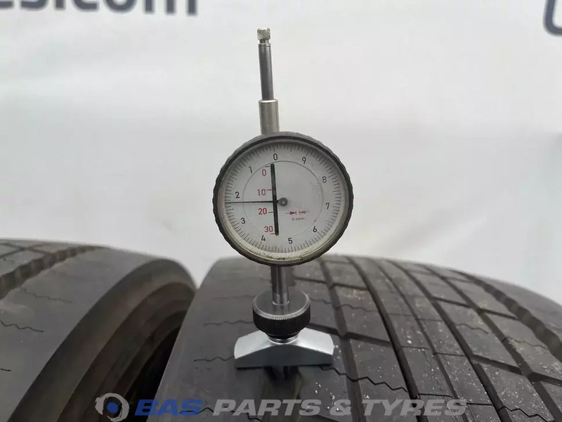 Bridgestone - Pneu pour Camion: photos 3 Bridgestone - Pneu pour Camion: photos 3