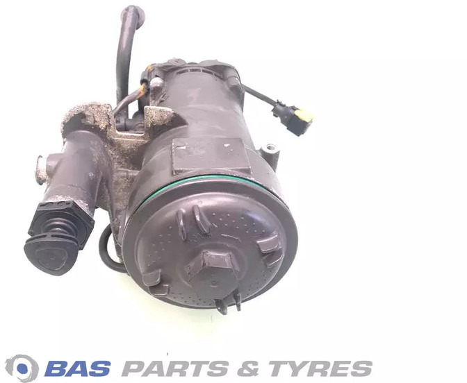 DAF Brandstoffilterhuis DAF 1951941 - Filtre à carburant pour Camion: photos 4 DAF Brandstoffilterhuis DAF 1951941 - Filtre à carburant pour Camion: photos 4