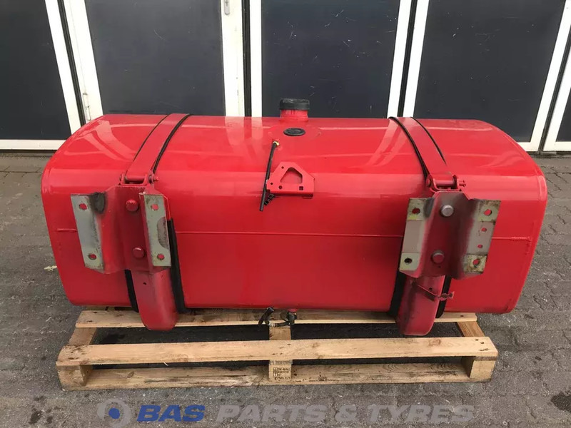 DAF Brandstoftank DAF 525 Liter 1735388 - Réservoir de carburant pour Camion: photos 3 DAF Brandstoftank DAF 525 Liter 1735388 - Réservoir de carburant pour Camion: photos 3