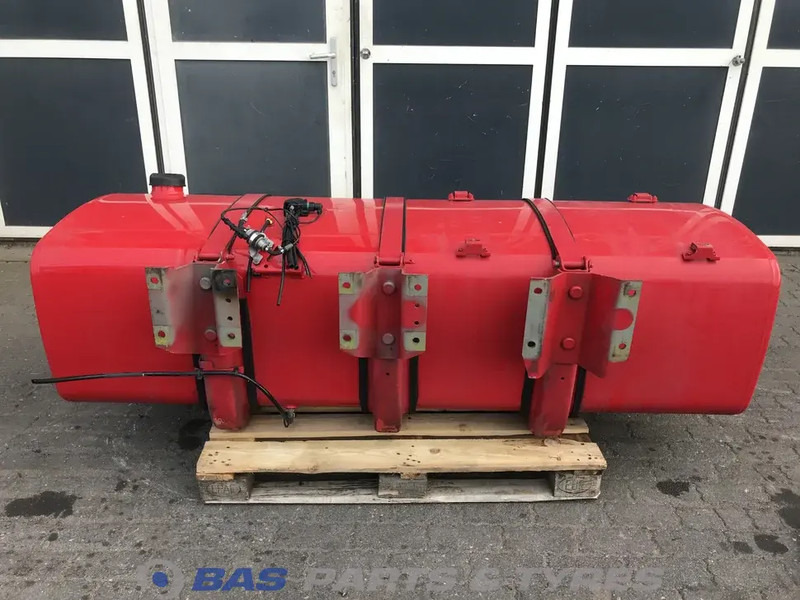 DAF Brandstoftank DAF 720 Liter 1314499 - Réservoir de carburant pour Camion: photos 3 DAF Brandstoftank DAF 720 Liter 1314499 - Réservoir de carburant pour Camion: photos 3