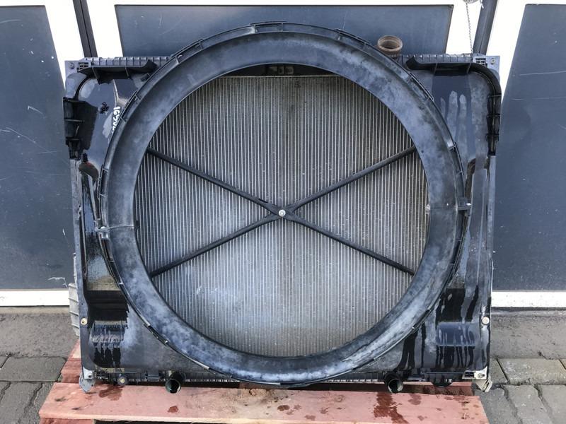 DAF CF Euro 6 - Radiateur pour Camion: photos 1 DAF CF Euro 6 - Radiateur pour Camion: photos 1