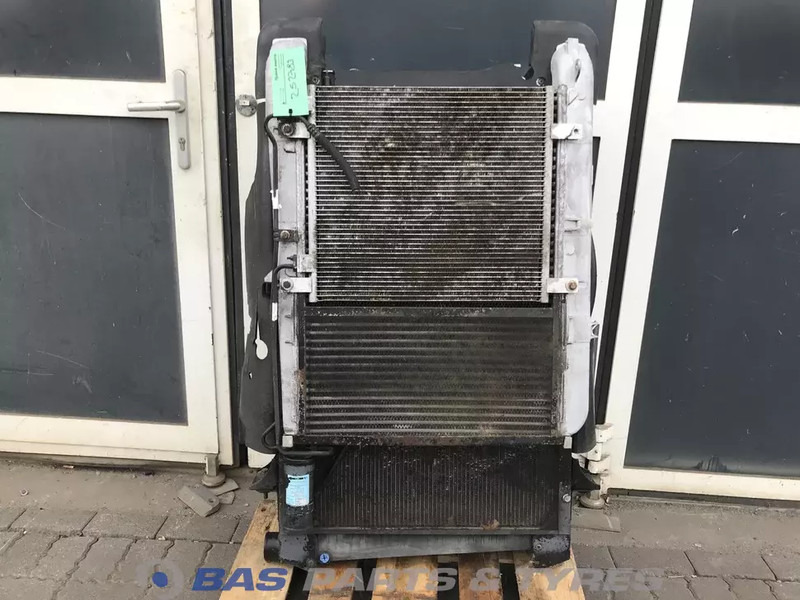DAF CF85 Euro 4-5 - Radiateur pour Camion: photos 2 DAF CF85 Euro 4-5 - Radiateur pour Camion: photos 2