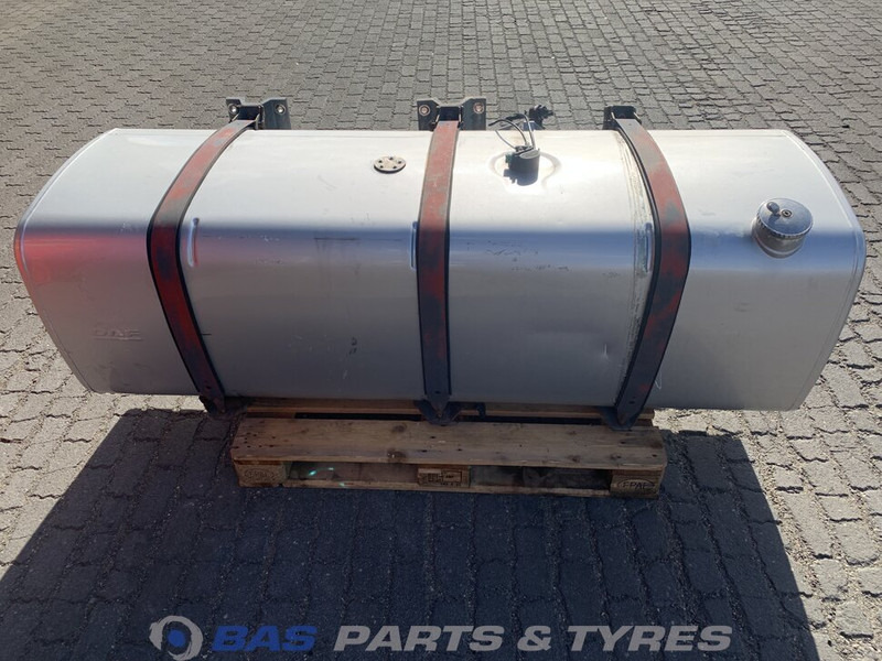DAF - Réservoir de carburant pour Camion: photos 1 DAF - Réservoir de carburant pour Camion: photos 1