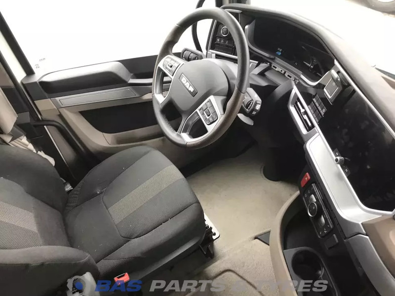 DAF XG+ DAF cab L2H3 2196946 - Cabine et intérieur pour Camion: photos 5 DAF XG+ DAF cab L2H3 2196946 - Cabine et intérieur pour Camion: photos 5