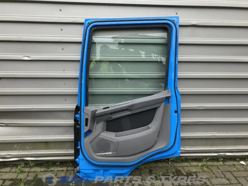 DAF XG - Portière et pièces pour Camion: photos 2 DAF XG - Portière et pièces pour Camion: photos 2
