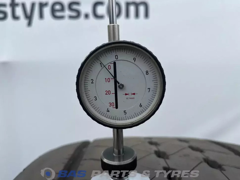 Goodyear Goodyear 385/55R22.5 Kmax S G2 160/158 K M+S 3PMSF gebruikte set - Pneu pour Camion: photos 3 Goodyear Goodyear 385/55R22.5 Kmax S G2 160/158 K M+S 3PMSF gebruikte set - Pneu pour Camion: photos 3