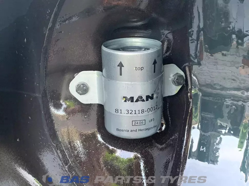MAN Achterashuis zonder differentieel MAN 81354015481 - Essieu arrière pour Camion: photos 3 MAN Achterashuis zonder differentieel MAN 81354015481 - Essieu arrière pour Camion: photos 3