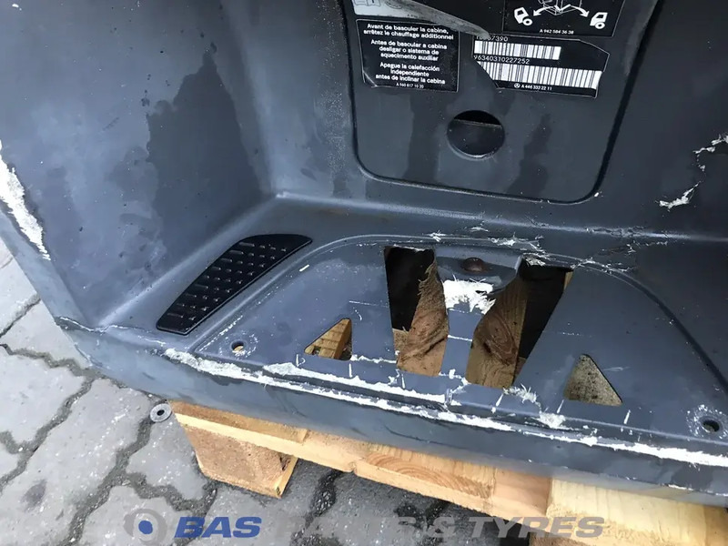 Pare-chocs pour Camion Mercedes-Benz Actros MP4 Bumper Mercedes A 960 310 23 22: photos 11