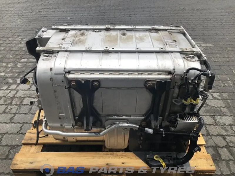 Mercedes-Benz Uitlaatdemper Mercedes A 008 490 21 12 - Silencieux pour Camion: photos 3 Mercedes-Benz Uitlaatdemper Mercedes A 008 490 21 12 - Silencieux pour Camion: photos 3